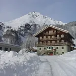 Taurer Maison d'hôtes