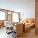 Taurer Maison d'hôtes 3*